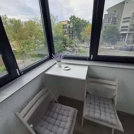 Come&enjoy Apartment *